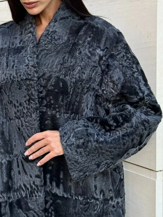 Меховое пальто из каракуля Graphite V-образный воротник - фото 1