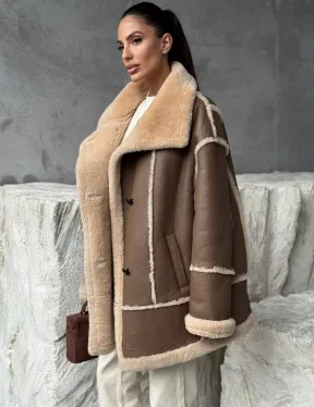 Коричневая женская дубленка - фото 7