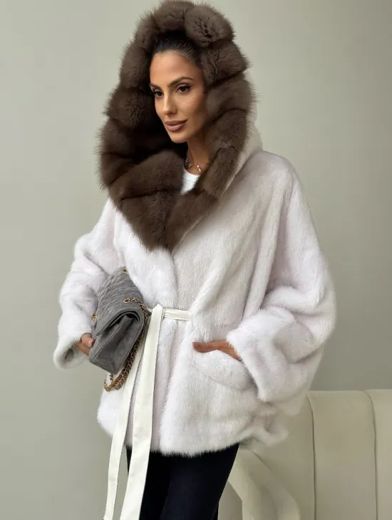 Белый норковый полушубок с куницей -  летучая мышь - фото 5