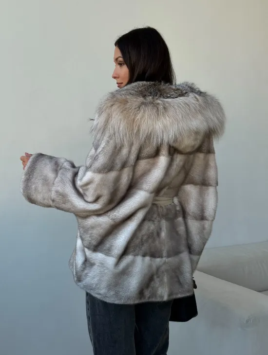 Шуба из натуральной норки с капюшоном из рыси - фото 9