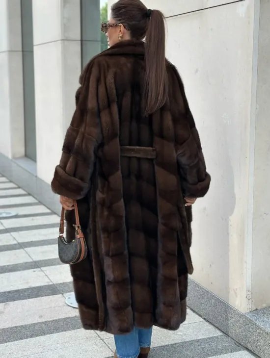 Шуба из плюшевой норки Velvet - цвет соболь - фото 1